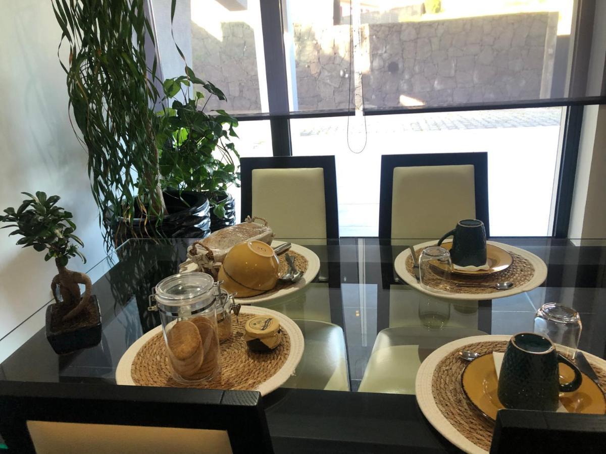 Crystal House Apartman Angra do Heroísmo Kültér fotó