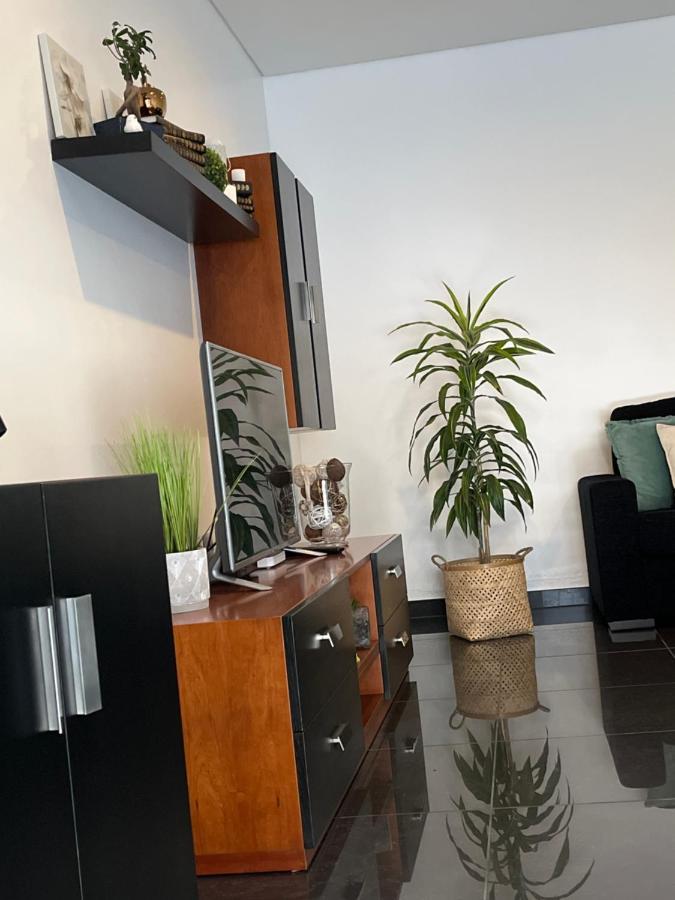 Crystal House Apartman Angra do Heroísmo Kültér fotó
